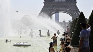 FRANCIA: 16 DEPARTAMENTOS EN ALERTA ROJA POR OLA DE CALOR EXTREMA 