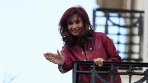 CRISTINA FERNANDEZ YA SE ENCUENTRA DETENIDA EN BUENOS AIRES 