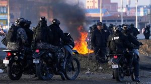 BOLIVIA: PAZ PODRÁ USAR MILITARES PARA DESBLOQUEAR RUTAS