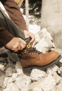CAT LANZA NUEVOS BOTINES DE SEGURIDAD ANTIPERFORANTES PARA EL TRABAJO