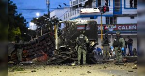 COLOMBIA ORDENA MILITARIZAR CÚCUTA TRAS ASESINATO DE POLÍTICO Y ATENTADO CON EXPLOSIVOS