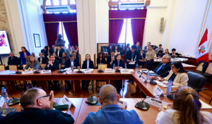 COMISIÓN DE CONSTITUCIÓN APRUEBA FACULTADES LEGISLATIVAS EN SEGURIDAD CIUDADANA Y PREVENCIÓN DEL FENÓMENO EL NIÑO