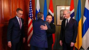 ZELENSKI ENTREGA A ENVIADO DE TRUMP PROPUESTAS PARA AVANZAR HACIA LA PAZ CON RUSIA